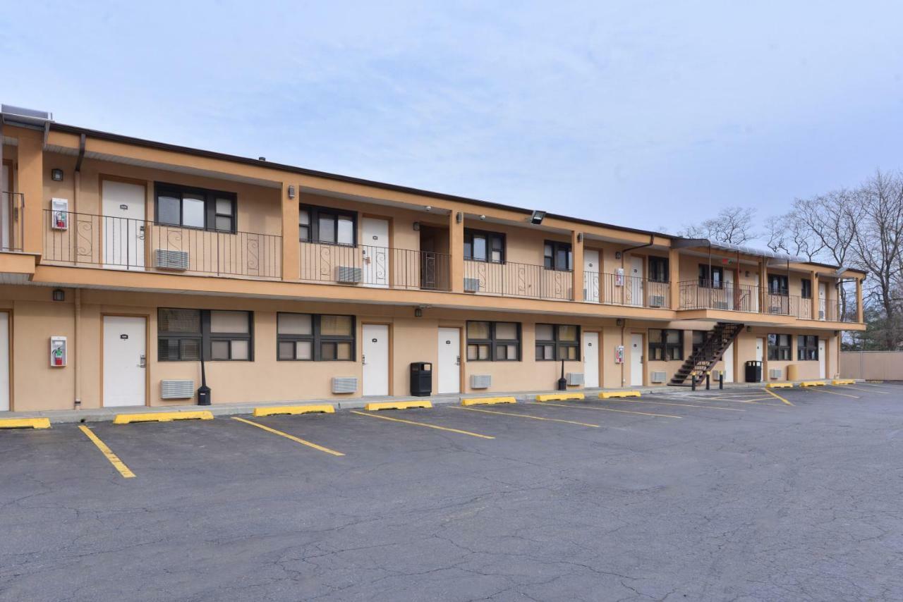 Inn At Jericho Екстериор снимка
